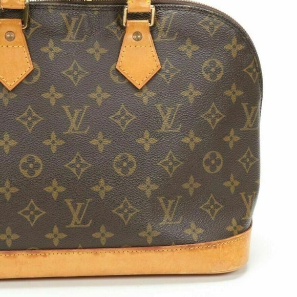Louis Vuitton Alma PM in Monogram Canvas - Picture 2 of 12